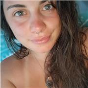 Insegnante di italiano o aiuto compiti con esperienza e studi nel campo. Offro disponibilità in settimana e nei weekend.